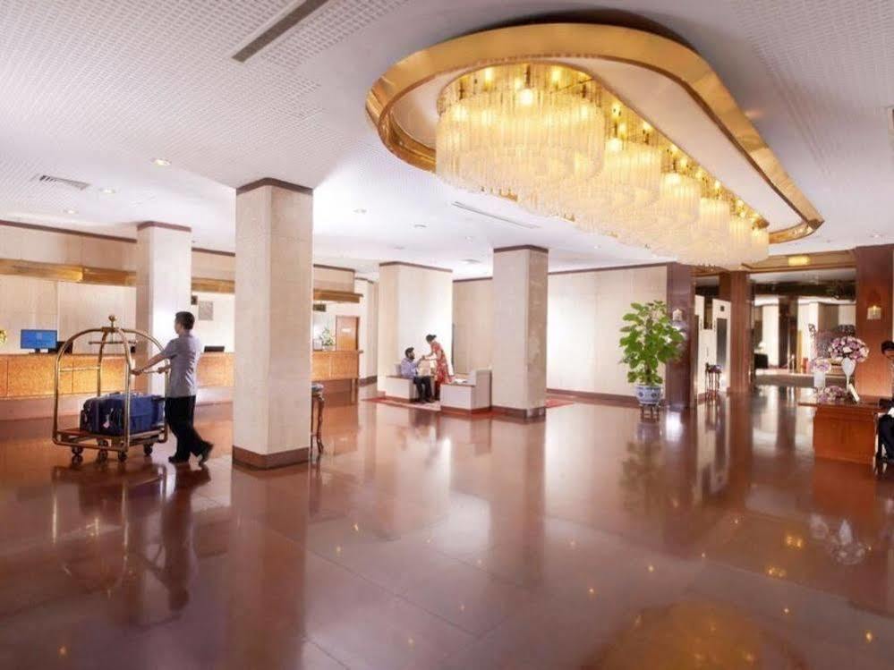 Wuxi Grand Hotel Esterno foto