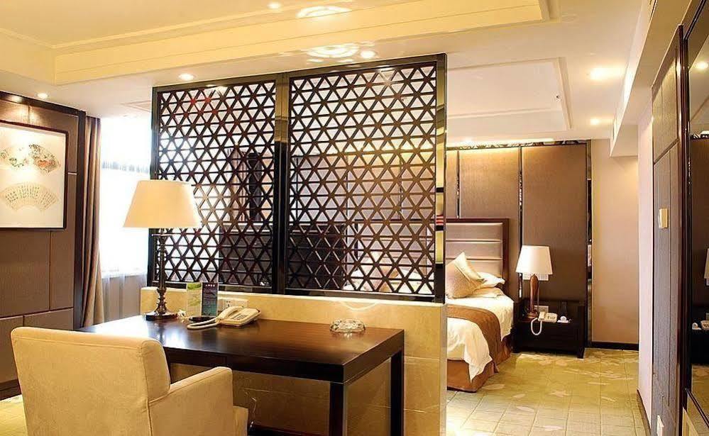 Wuxi Grand Hotel Esterno foto