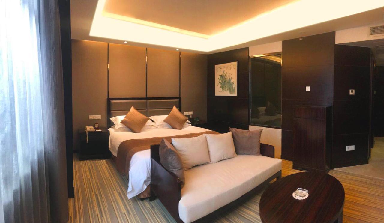 Wuxi Grand Hotel Esterno foto