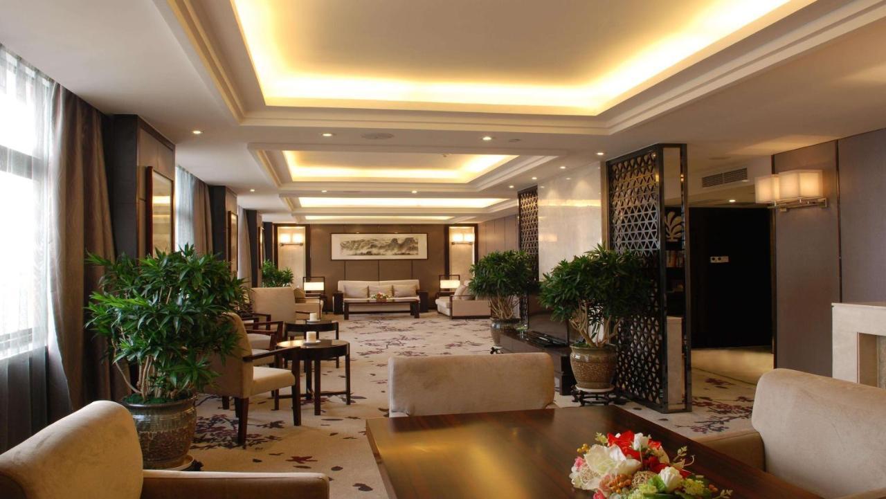 Wuxi Grand Hotel Esterno foto